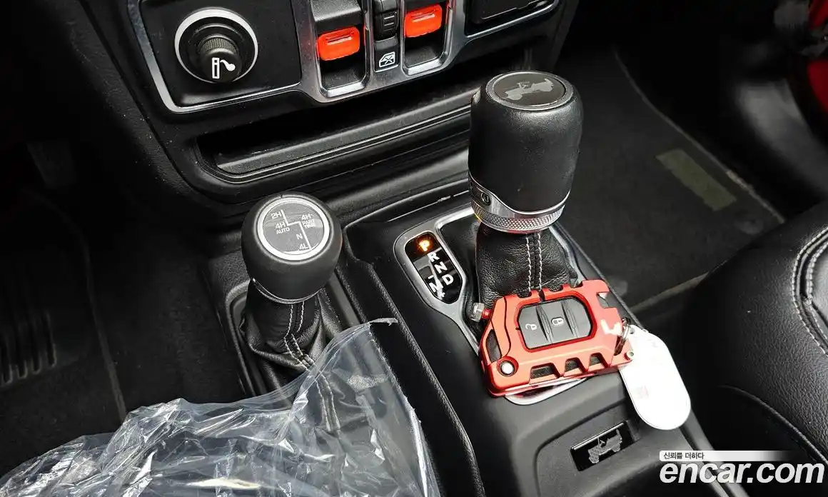 Jeep Wrangler 2021 2.0 автомат (гидро), фото 9