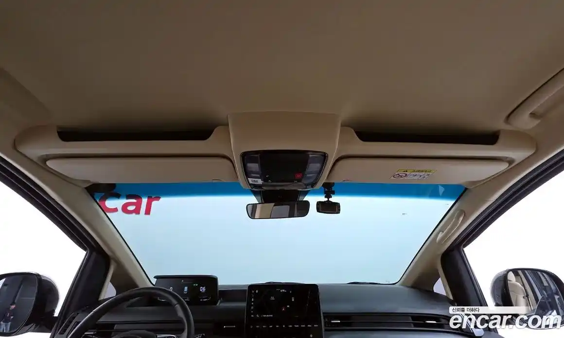 Hyundai Staria 2023 3.5 гидро, фото 27