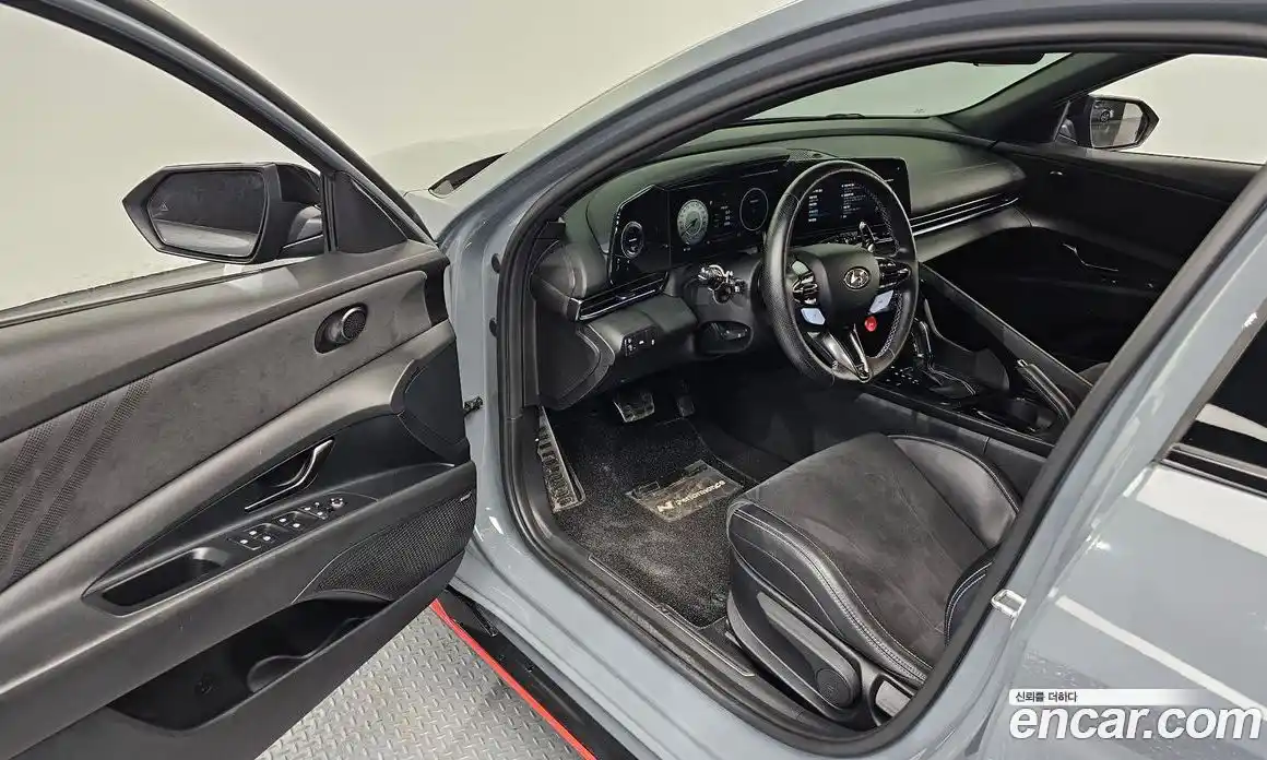 Hyundai Avante 2021 2.0 автомат (гидро), фото 13