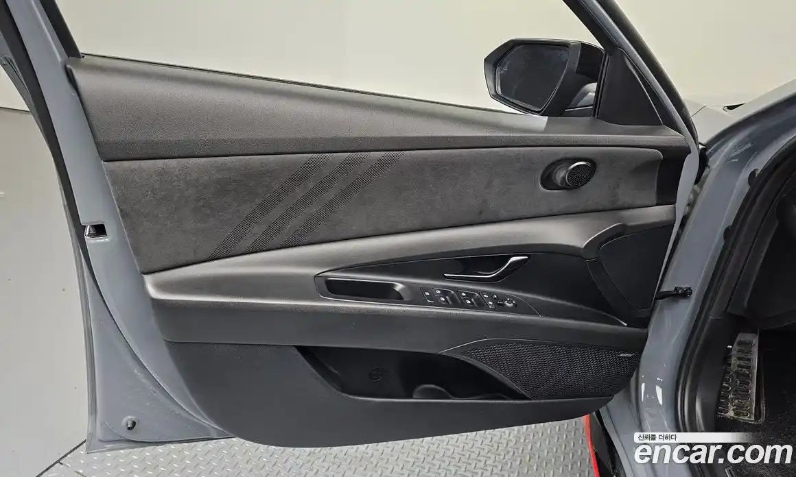 Hyundai Avante 2021 2.0 автомат (гидро), фото 14