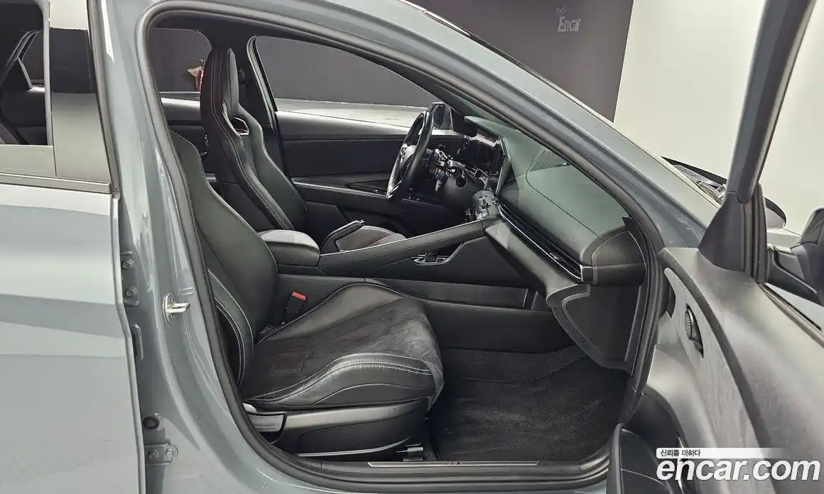 Hyundai Avante 2021 2.0 автомат (гидро), фото 16