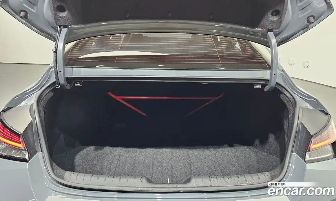 Hyundai Avante 2021 2.0 автомат (гидро), фото 23