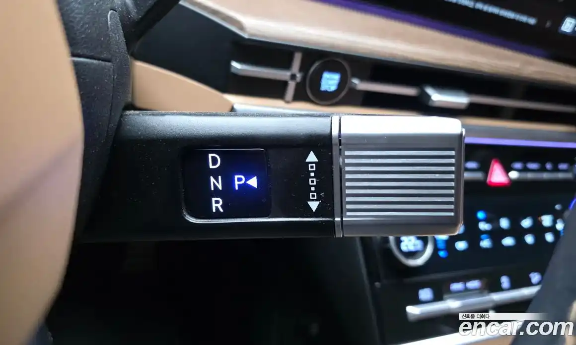 Hyundai Santa Fe 2023 2.5 гидро, фото 12