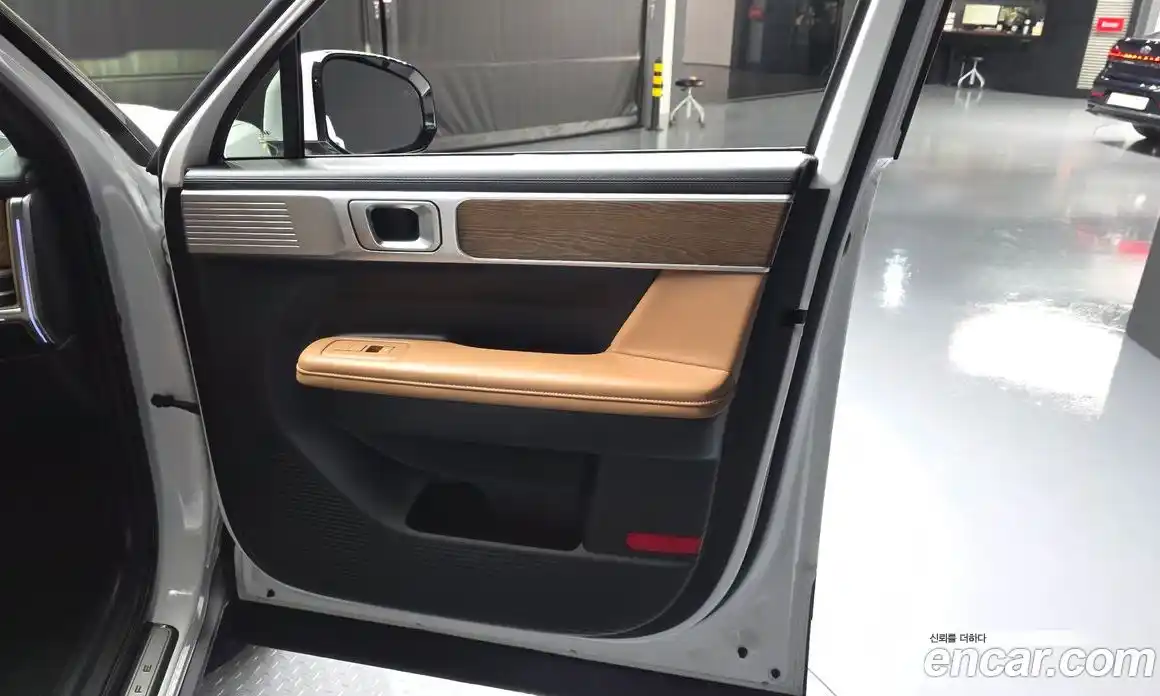 Hyundai Santa Fe 2023 2.5 гидро, фото 14