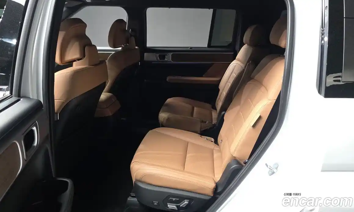 Hyundai Santa Fe 2023 2.5 гидро, фото 16
