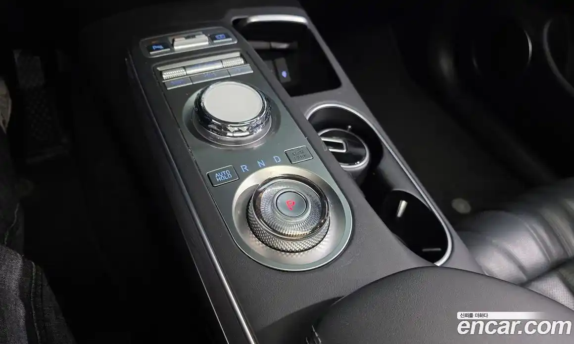 Genesis GV70 2021 2.5 гидро, фото 12