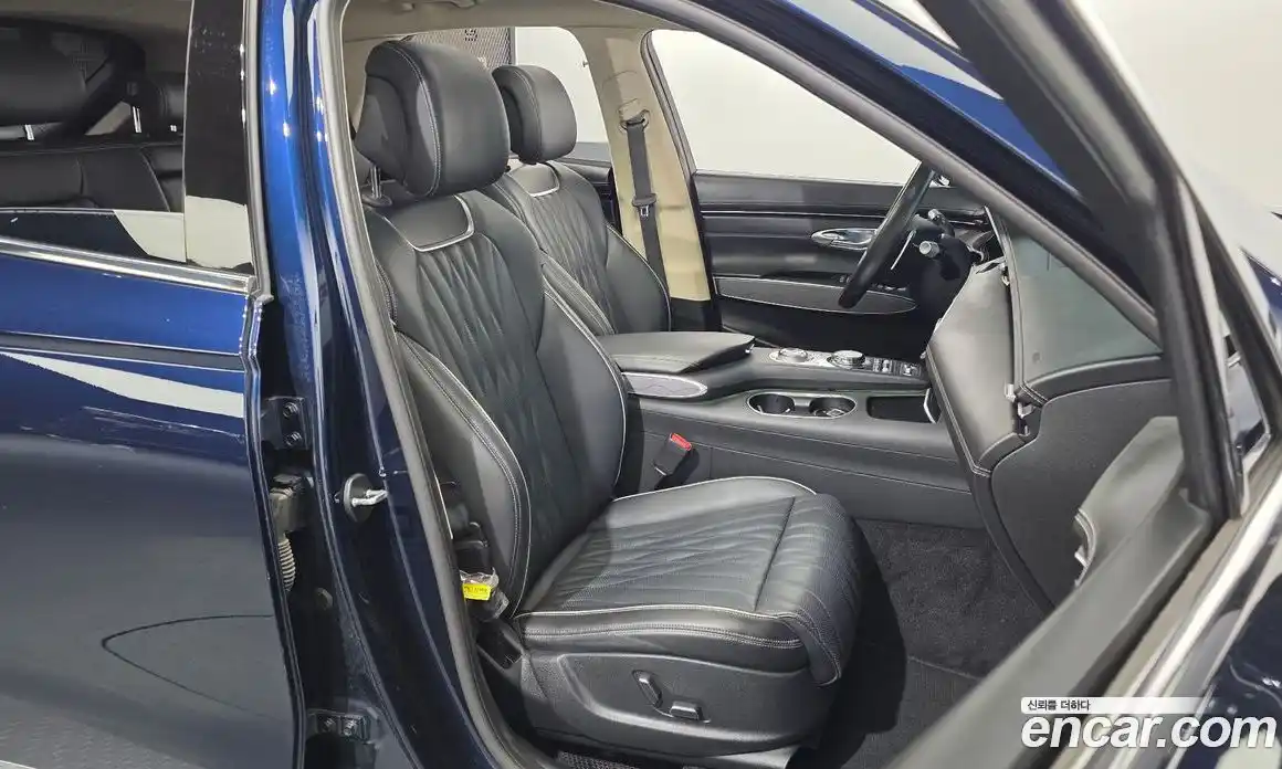 Genesis GV70 2021 2.5 гидро, фото 18