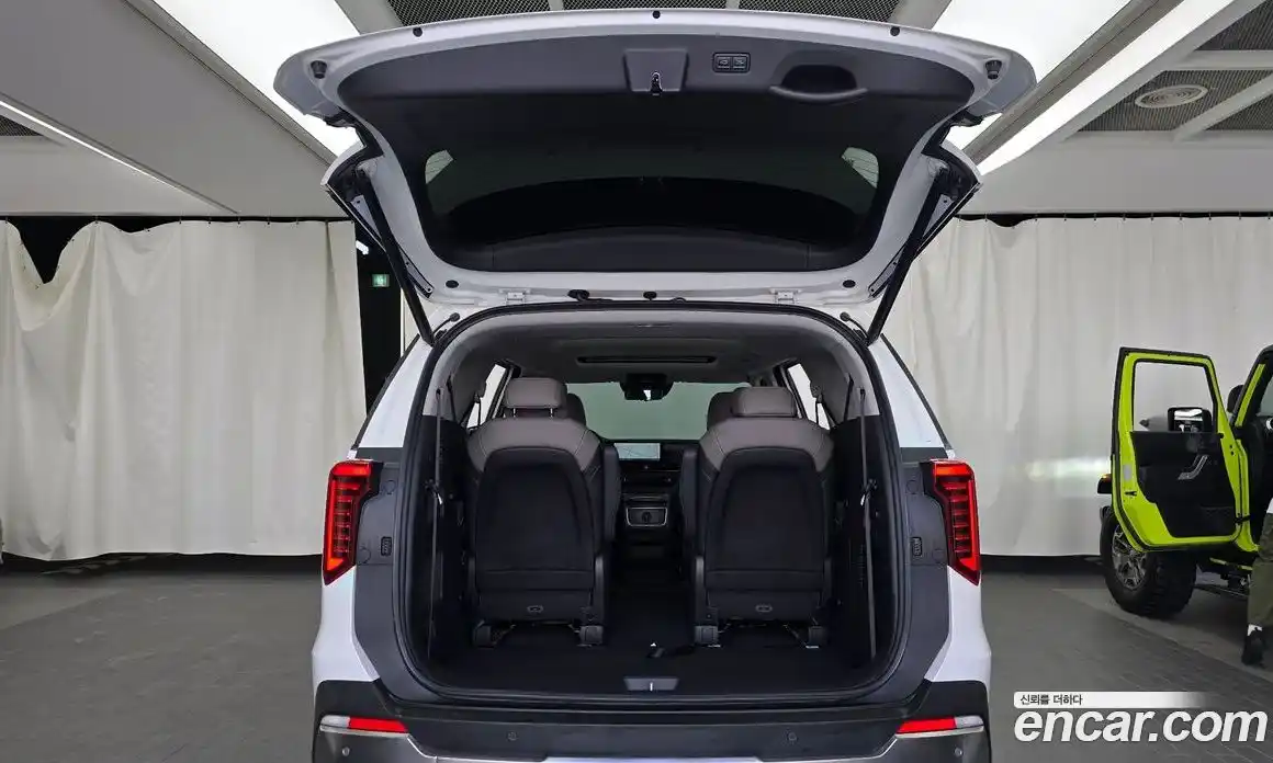 Kia Carnival 2025 2.2 автомат (гидро), фото 26