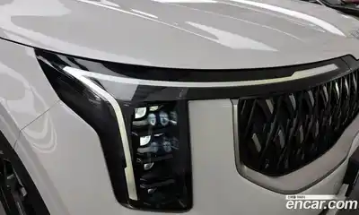 Kia Carnival 2025 2.2 автомат (гидро), миниатюра 8