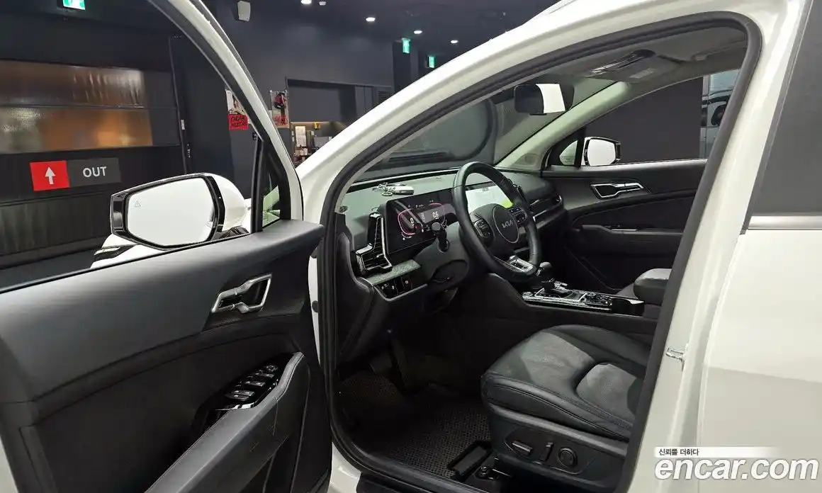 Kia Sportage 2023 1.6 автомат (гидро), фото 13
