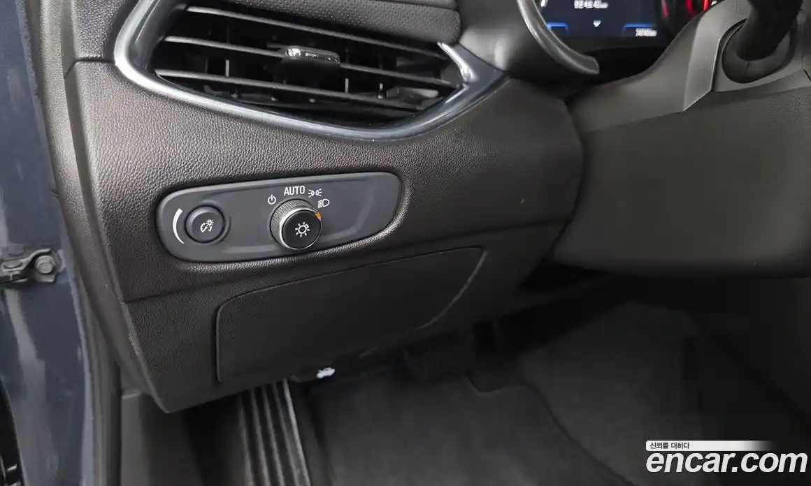 Chevrolet Malibu 2022 1.3 гидро, фото 18