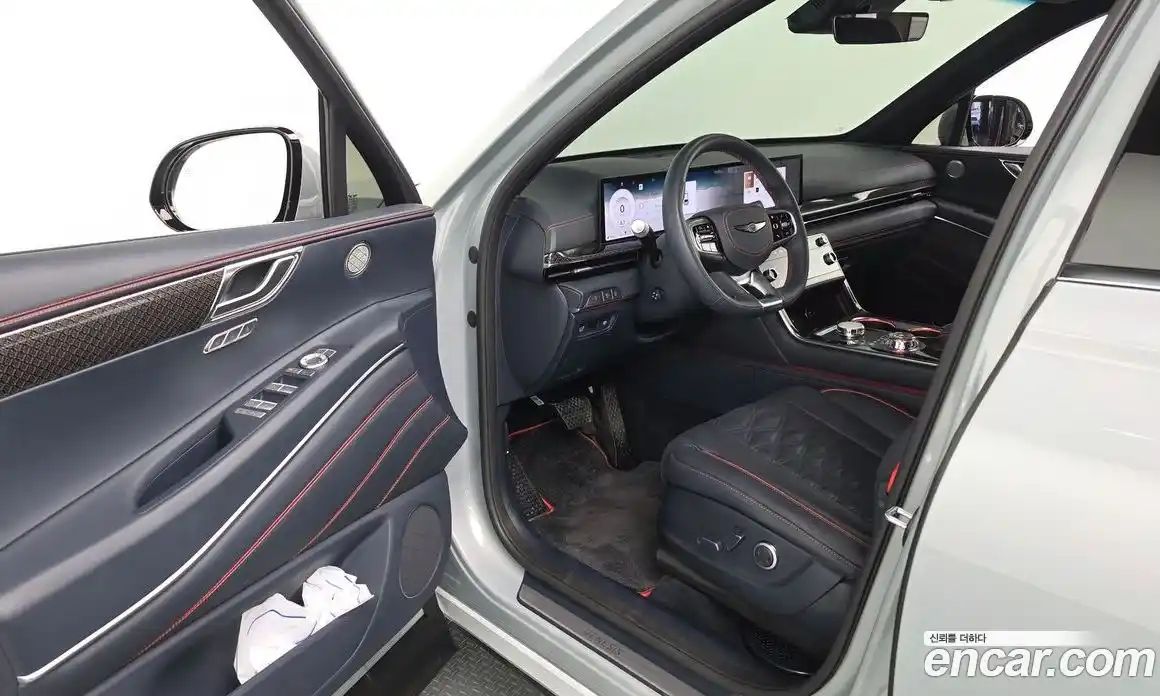 Genesis GV80 2024 2.5 гидро, фото 13
