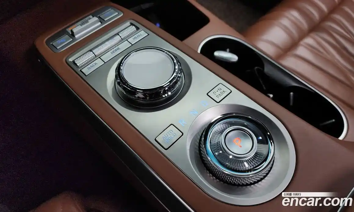 Genesis GV70 2021 2.5 гидро, фото 11
