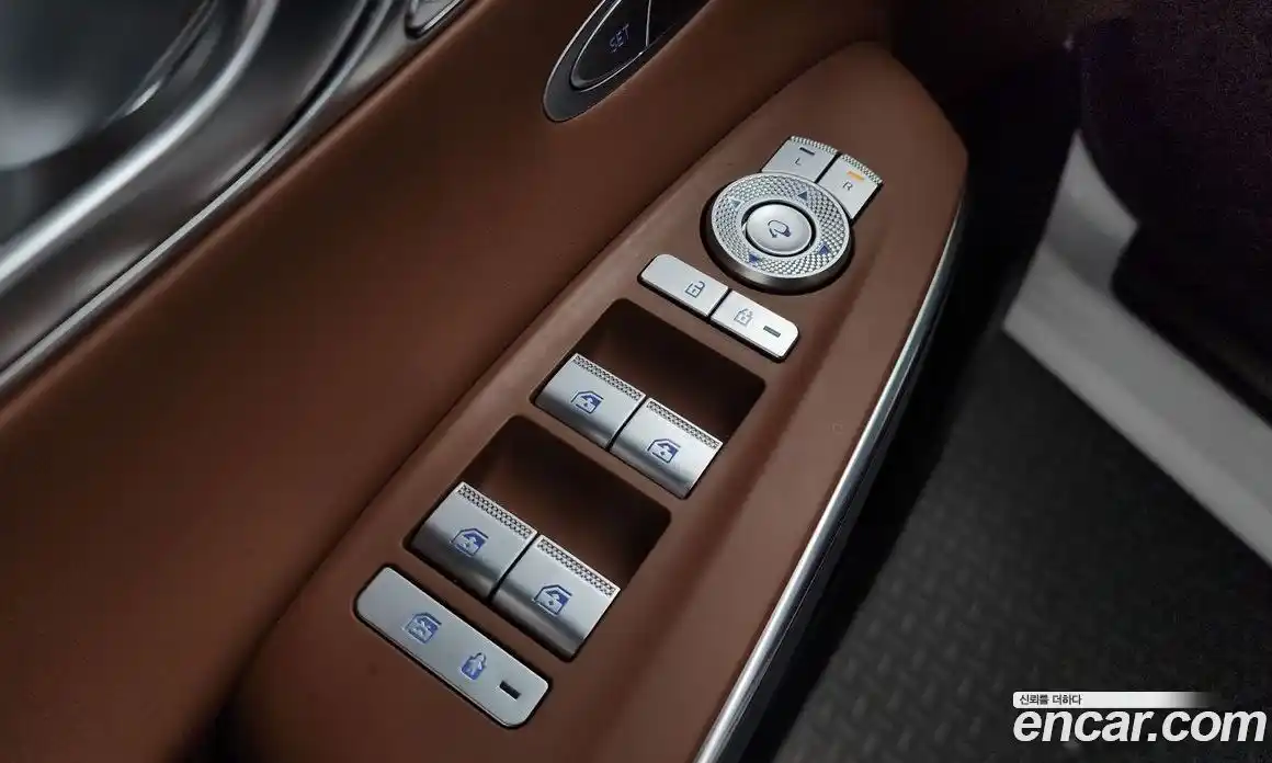 Genesis GV70 2021 2.5 гидро, фото 29