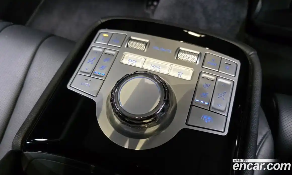 Genesis G80 2024 2.5 автомат (гидро), фото 24