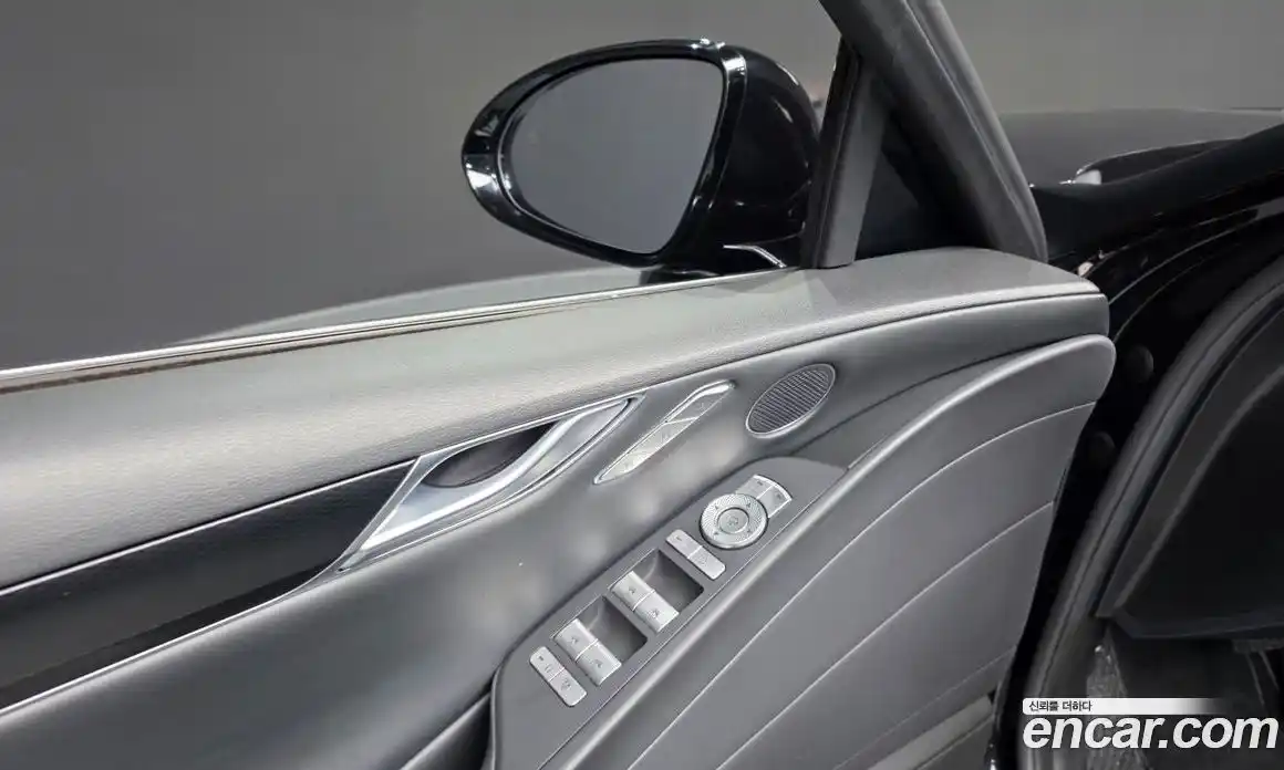 Genesis G80 2024 2.5 автомат (гидро), фото 26