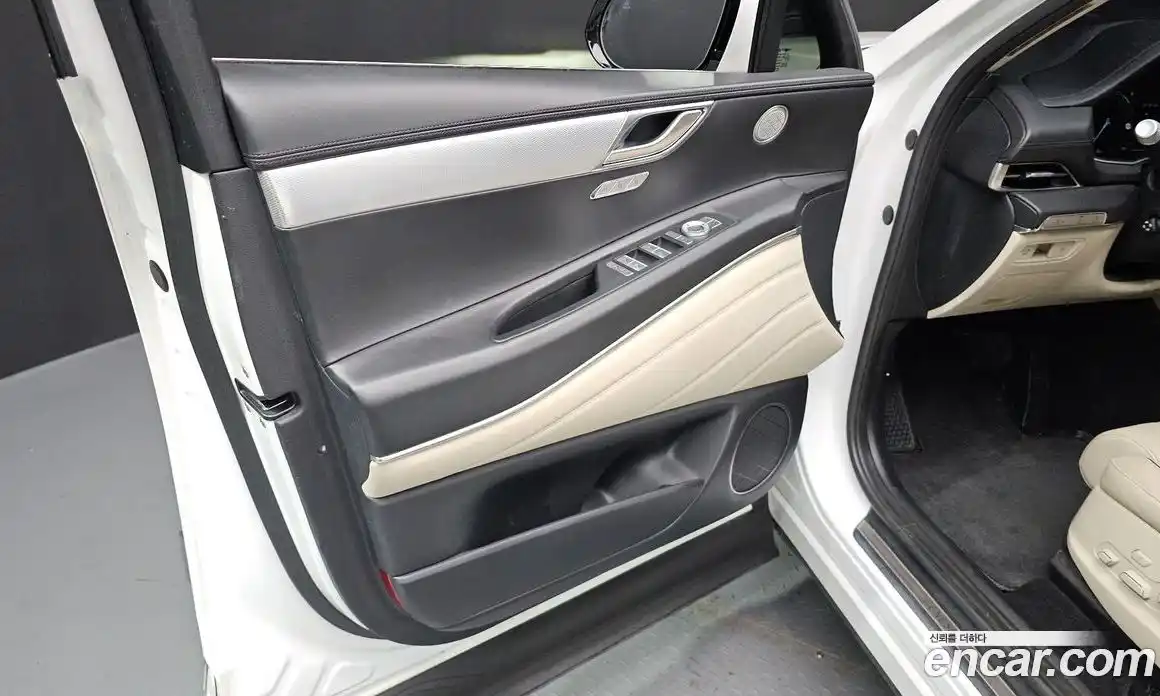 Genesis GV80 2022 3.0 гидро, фото 14