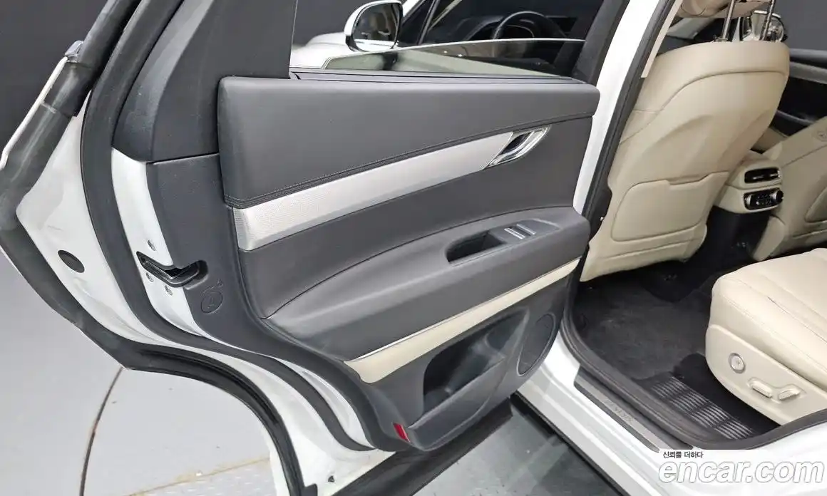 Genesis GV80 2022 3.0 гидро, фото 15