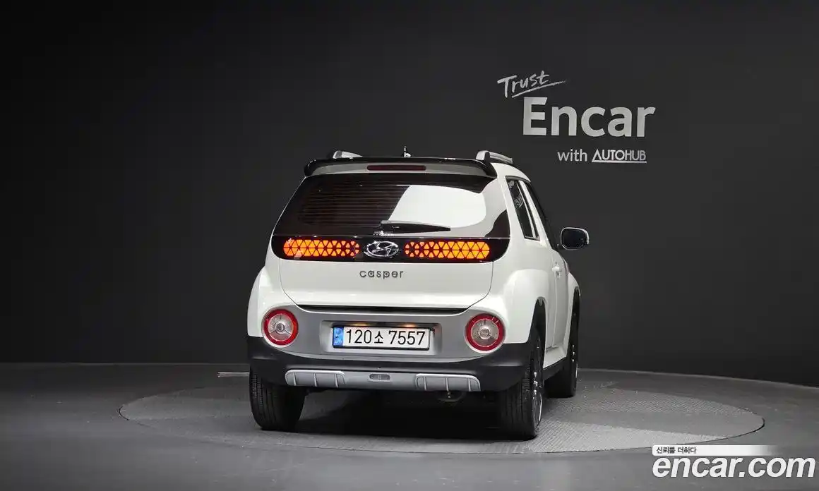 Hyundai Casper 2022 1.0 автомат (гидро), фото 4