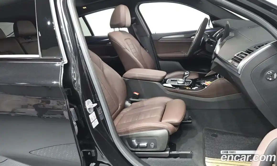BMW X4 2023 2.0 гидро, фото 17