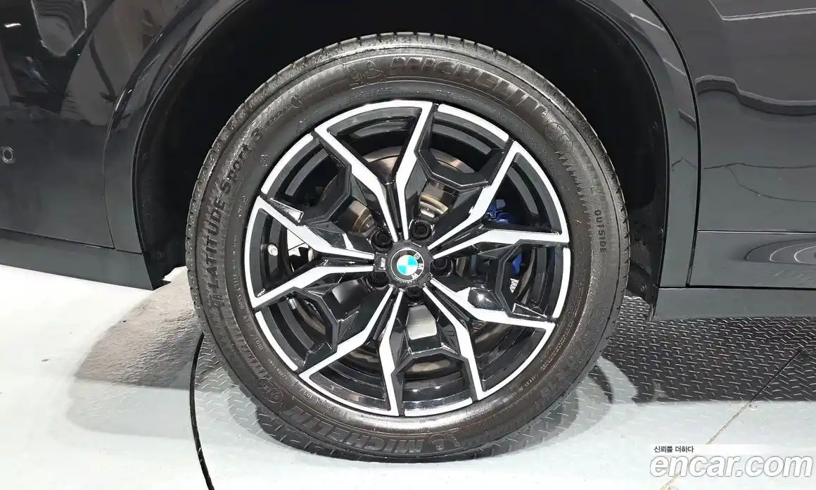 BMW X4 2023 2.0 гидро, фото 5