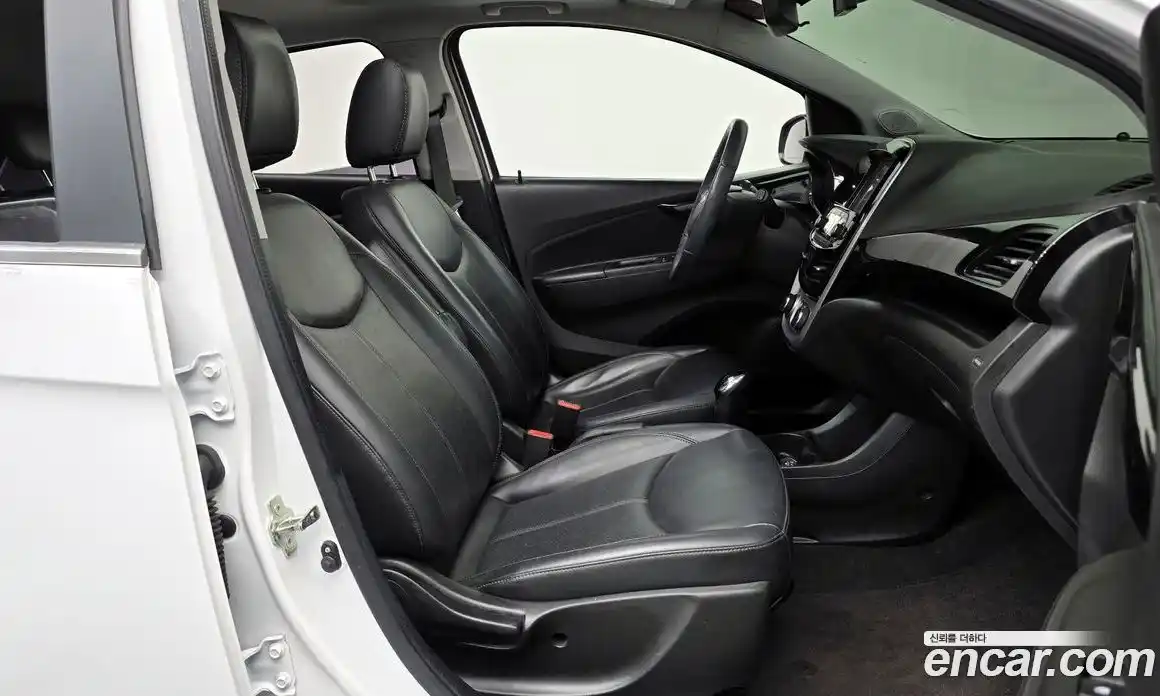 Chevrolet Spark 2017 1.0 гидро, фото 12