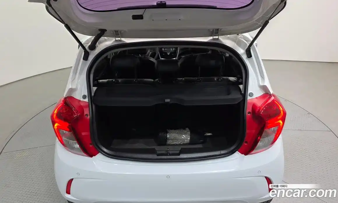 Chevrolet Spark 2017 1.0 гидро, фото 20