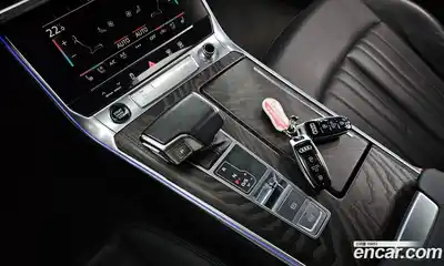 Audi A6 2021 2.0 автомат (гидро), миниатюра 11