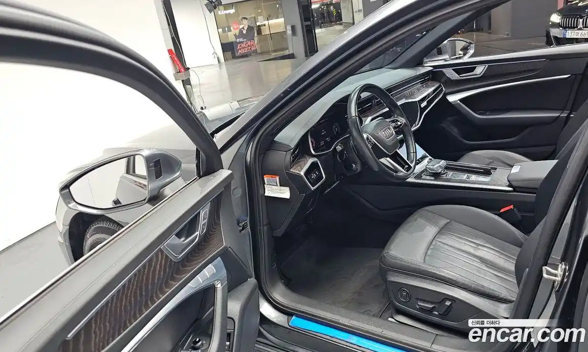Audi A6 2021 2.0 автомат (гидро), фото 12