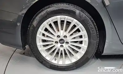 Audi A6 2021 2.0 автомат (гидро), миниатюра 4