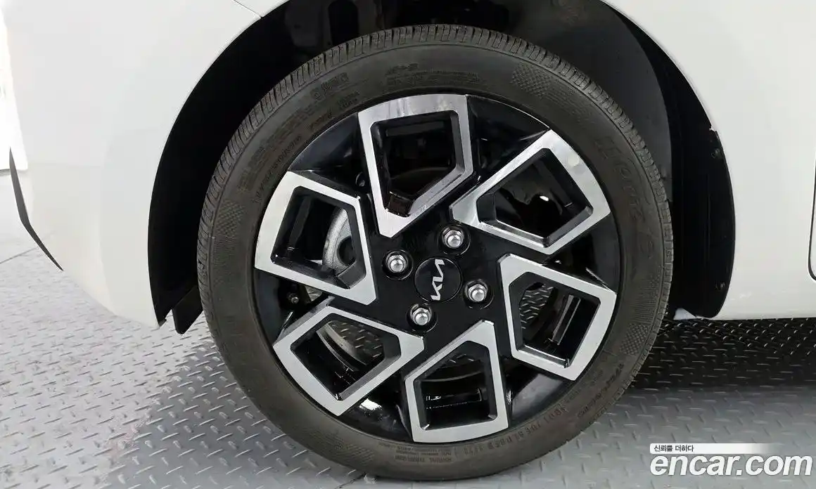 Kia Ray 2023 1.0 гидро, фото 5