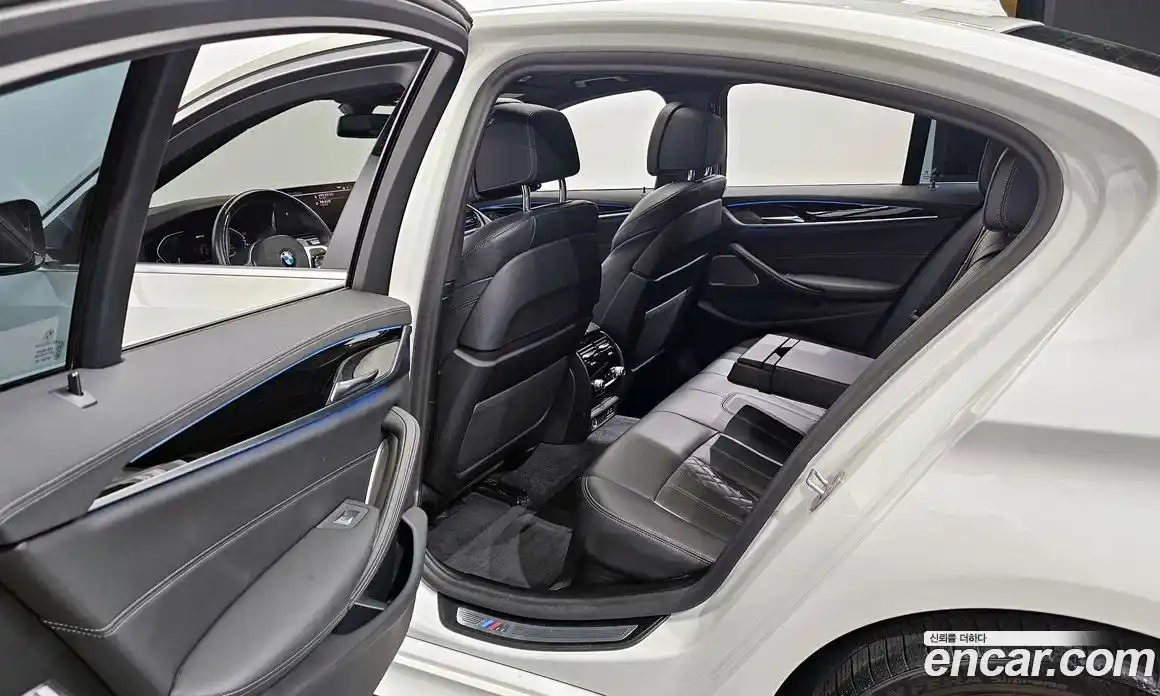 BMW 5-Series 2021 2.0 гидро, фото 17