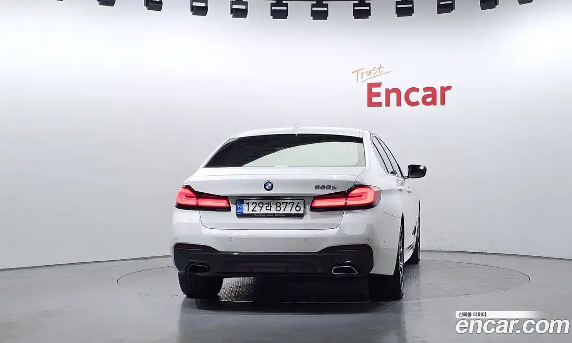 BMW 5-Series 2021 2.0 гидро, фото 4