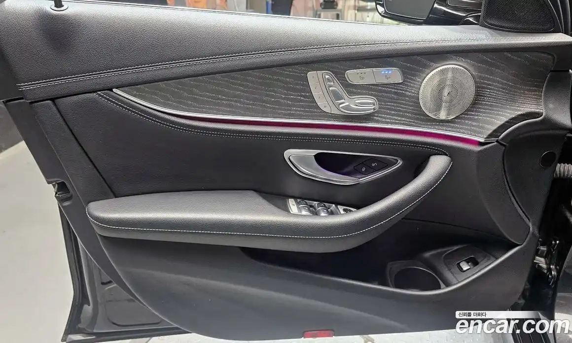 Mercedes-Benz E-Class 2022 2.0 автомат (гидро), фото 14