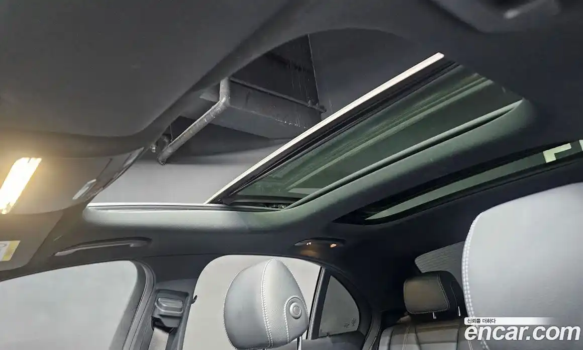 Mercedes-Benz E-Class 2022 2.0 автомат (гидро), фото 23
