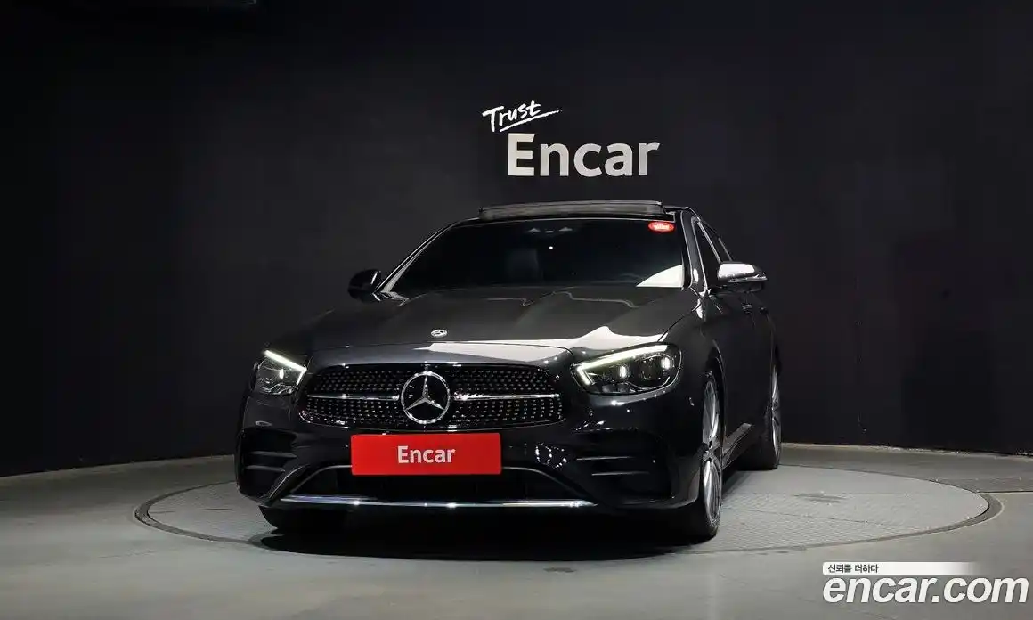 Mercedes-Benz E-Class 2022 2.0 автомат (гидро), фото 3