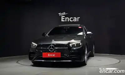 Mercedes-Benz E-Class 2022 2.0 автомат (гидро), миниатюра 3