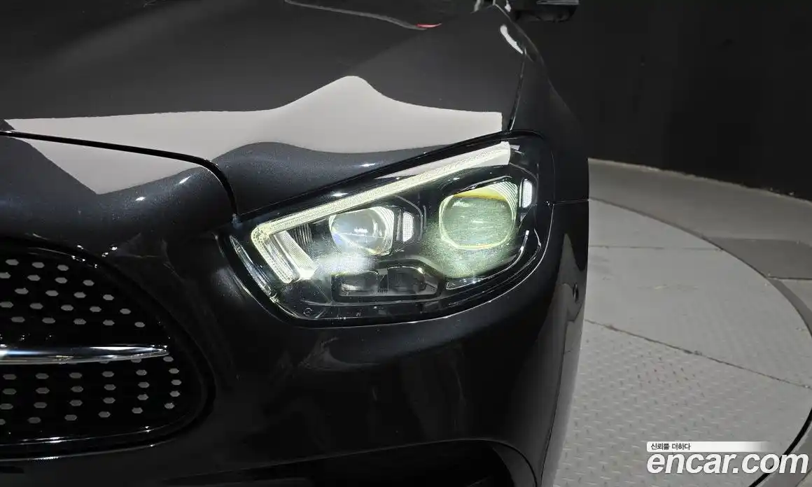 Mercedes-Benz E-Class 2022 2.0 автомат (гидро), фото 8