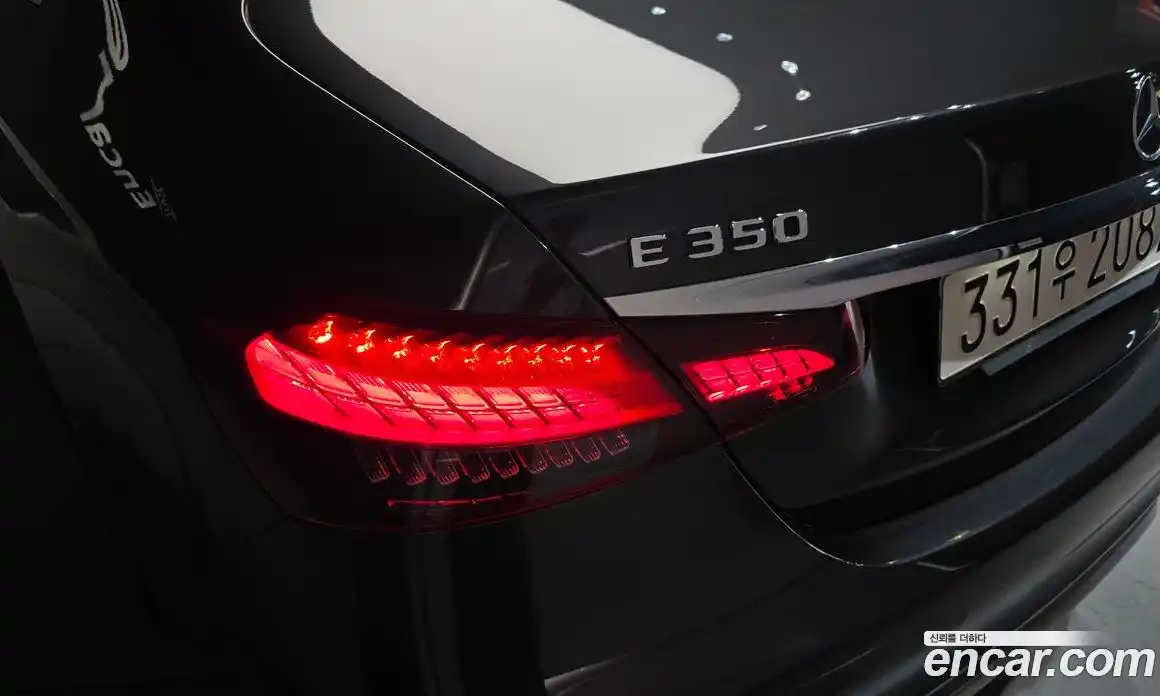 Mercedes-Benz E-Class 2022 2.0 автомат (гидро), фото 9