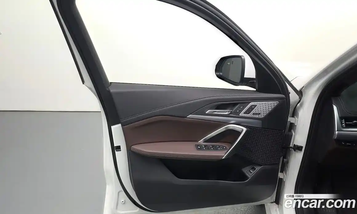 BMW X1 2025 2.0 гидро, фото 14