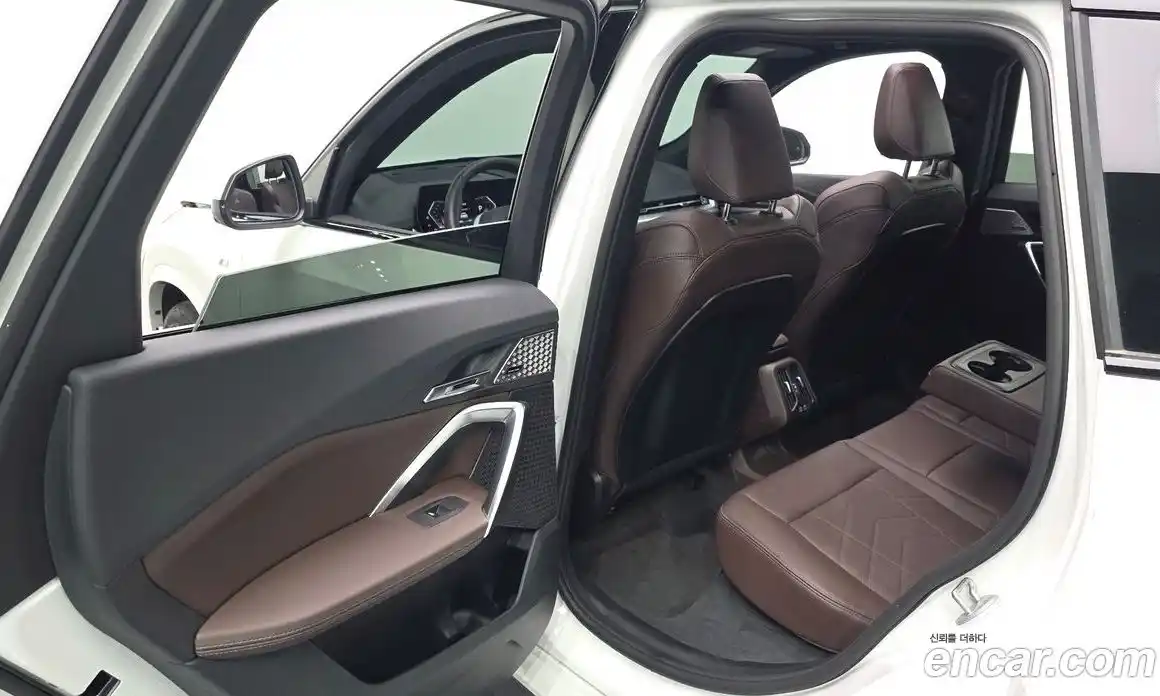 BMW X1 2025 2.0 гидро, фото 18