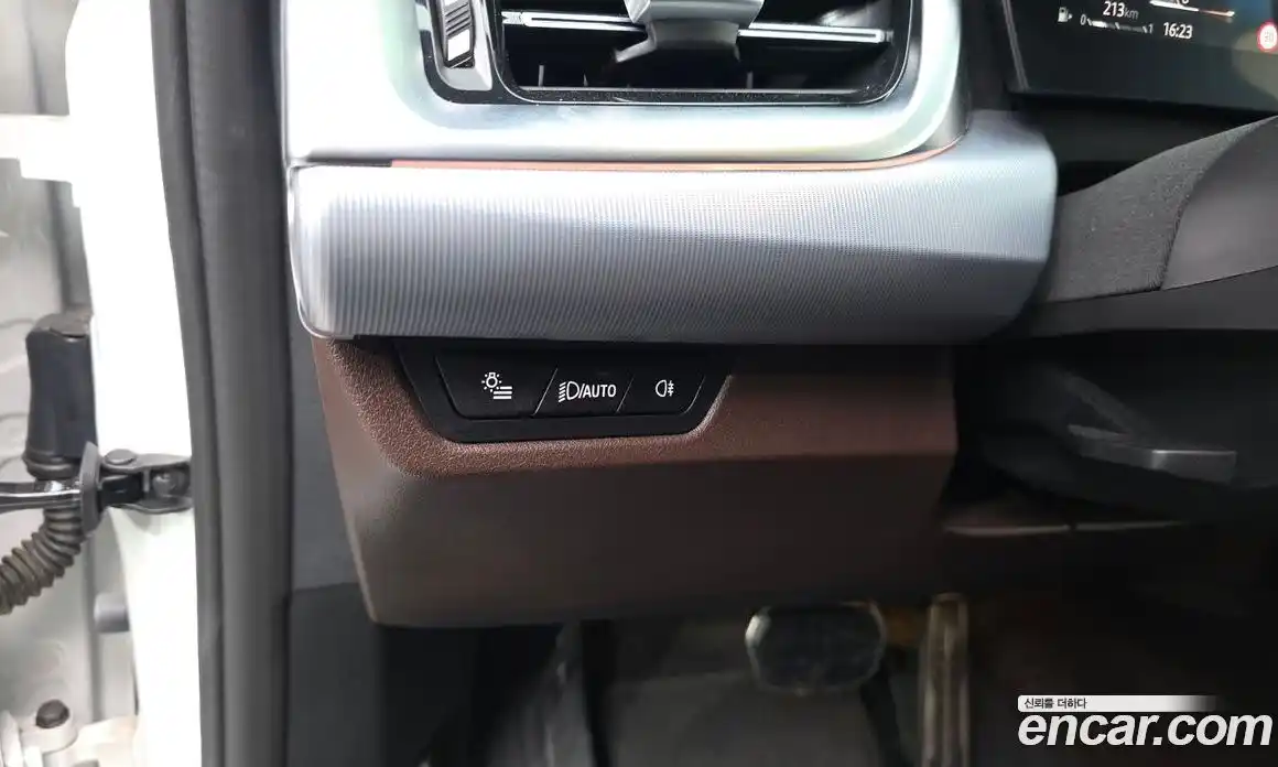 BMW X1 2025 2.0 гидро, фото 27