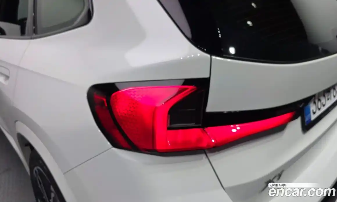 BMW X1 2025 2.0 гидро, фото 9
