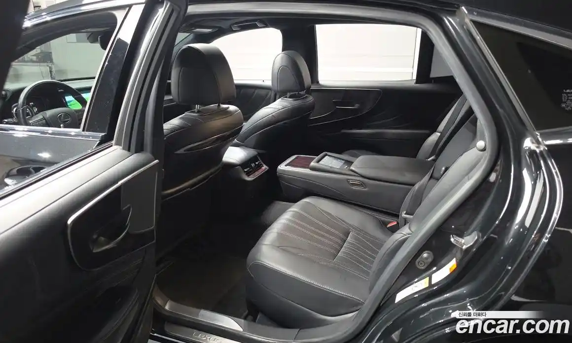 Lexus LS 2019 3.5 гидро, фото 16