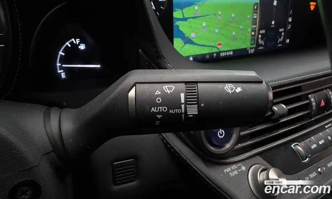 Lexus LS 2019 3.5 гидро, фото 26