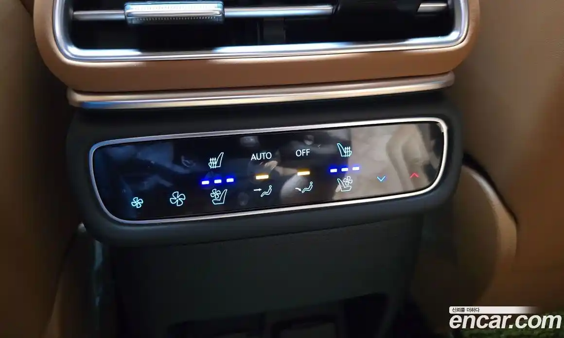 Genesis GV80 2024 2.5 гидро, фото 17