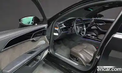 Audi A8 2021 3.0 автомат (гидро), миниатюра 12