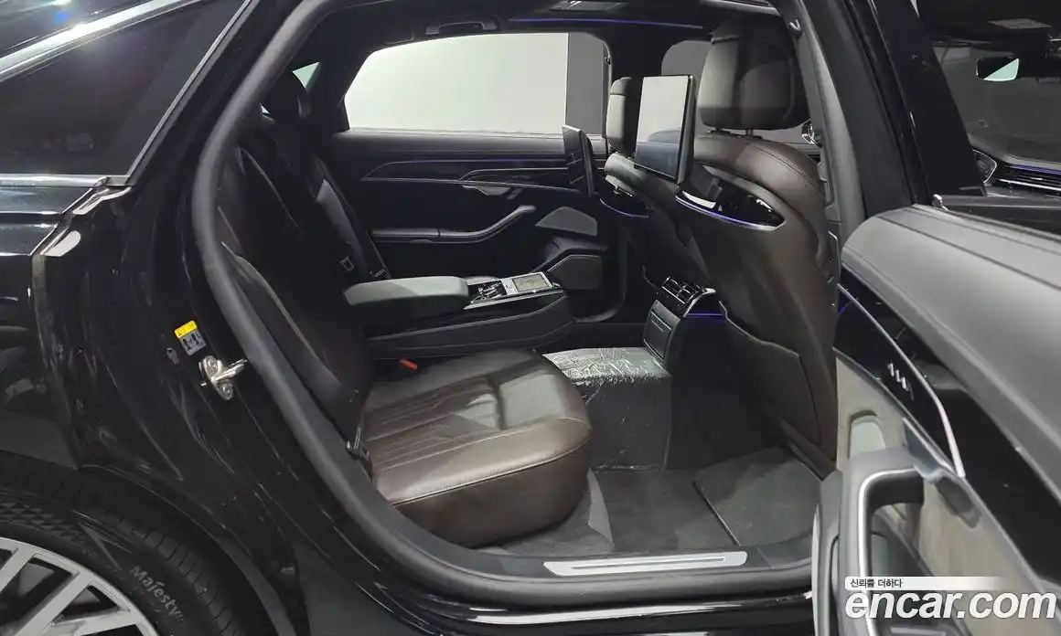 Audi A8 2021 3.0 автомат (гидро), фото 16