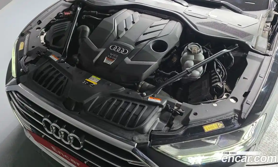 Audi A8 2021 3.0 автомат (гидро), фото 5