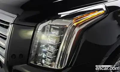 Cadillac Escalade 2018 6.2 гидро, миниатюра 7